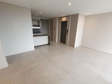 Apartamento para venta y arriendo en Cerritos