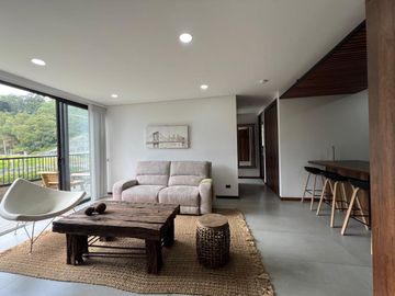 Apartamento Amoblado en Arriendo en Las Palamas, Poblado Medellín Antioquia