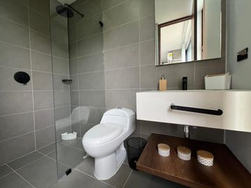 Apartamento Amoblado en Arriendo en Las Palamas, Poblado Medellín Antioquia