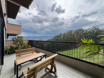 Apartamento Amoblado en Arriendo en Las Palamas, Poblado Medellín Antioquia