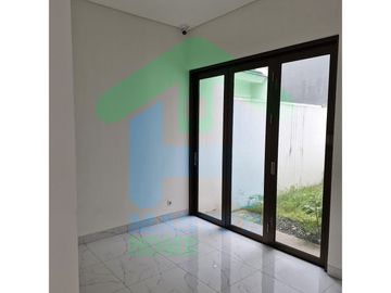 Disewa Rumah di Lausanne Park, Citra Raya Cikupa Tangerang