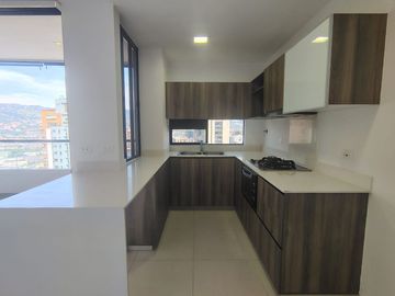 Apartamento en Arriendo en Loma de Televida,Poblado Medellín Antioquia