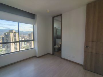 Apartamento en Arriendo en Loma de Televida,Poblado Medellín Antioquia