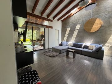 SE VENDE CASA