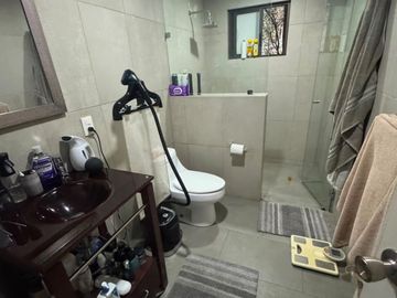 SE VENDE CASA