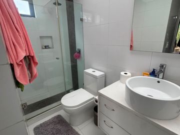 SE VENDE CASA