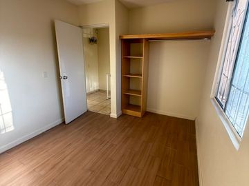 SE RENTA BONITA CASA EN PRIVADA DE 2 NIVELES