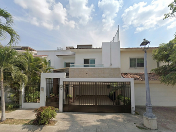 VENTA DE CASA EN PUERTO VALLARTA JALISCO