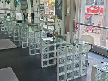Inmueble comercial con excelente ubicación en Viveros Del Valle.