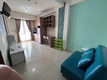 Disewakan 2BR Oak Tower B – Lantai 8, Tinggal Bawa Koper, Dekat Busway & Terminal Pulo Gadung
