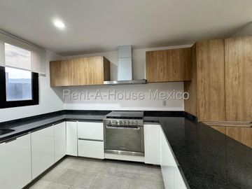Departamento Dúplex en Renta en El Refugio | 2 Recámaras | Terraza Privada | Alberca Climatizada / DG