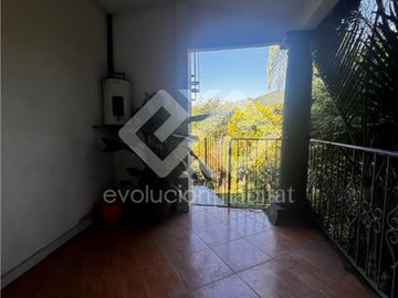 CASA SOLA EN VENTA CON JARDIN EN SAN GASPAR JIUTEPEC