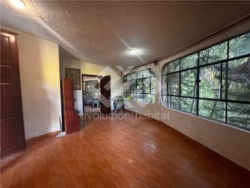 CASA SOLA EN VENTA CON JARDIN EN SAN GASPAR JIUTEPEC