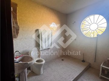 CASA SOLA EN VENTA CON JARDIN EN SAN GASPAR JIUTEPEC