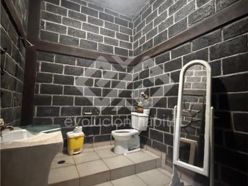 CASA SOLA EN VENTA CON JARDIN EN SAN GASPAR JIUTEPEC