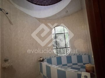 CASA SOLA EN VENTA CON JARDIN EN SAN GASPAR JIUTEPEC