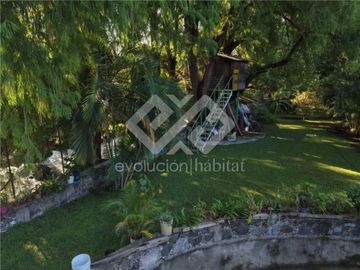 CASA SOLA EN VENTA CON JARDIN EN SAN GASPAR JIUTEPEC