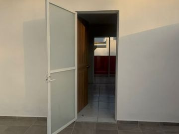 CASA EN VENTA JARDINES DE LA PAZ