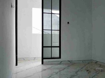 RUMAH READY STOCK CILANGKAP JAKARTA TIMUR