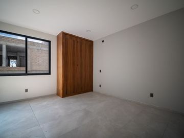 Casa de 5 recamaras Solares – Altanza Zona Real