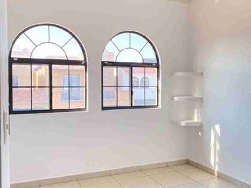 CASA EN RENTA