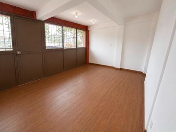 RENTA DE OFICINA EN TLALNEPANTLA CENTRO (30.5 M2)