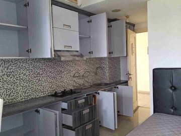 Disewakan Unit Studio di Apartemen Green Lake Sunter Tower 1