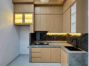 RUMAH CLASSIC MODERN DALAM CLUSTER DI KEBAGUSAN JAKSEL