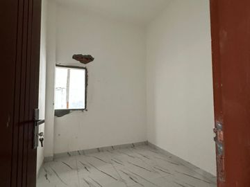 KOMPLEK ROW JALAN 12 METER 6X18M2 3KTIDUR SETIABUDI | BURUAN STOK SEDIKIT