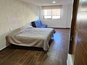 ¡Casa totalmente amueblada de 3 habitaciones!