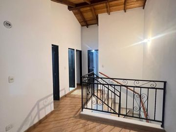 CASA EN ARRIENDO JAMUNDI CONDADO DEL SUR