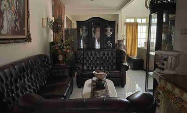 Hot listing...Jual cepat rumah di boulevard  kota wisata