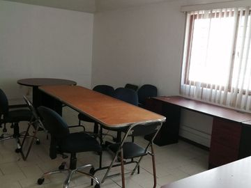 SE VENDE CASA SOLA IDEAL PARA OFICINAS, SPA, HOTEL, ESCUELA, LOMAS DE CORTES $6,000,000