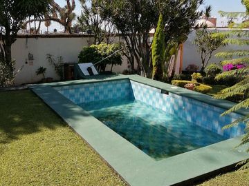SE VENDE CASA SOLA IDEAL PARA OFICINAS, SPA, HOTEL, ESCUELA, LOMAS DE CORTES $6,000,000