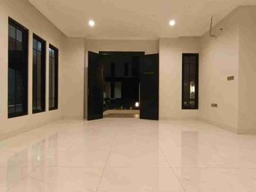 jual cepat - harga BU rumah hook 2 lantai cluster jasmia Summarecon crown gading