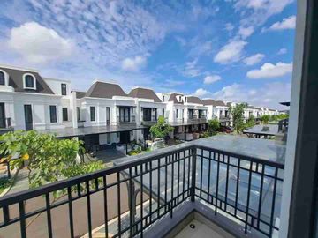 jual cepat - harga BU rumah hook 2 lantai cluster jasmia Summarecon crown gading