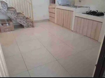 RUMAH MEWAH DI KOMPLEK ELITE RAWAMANGUN