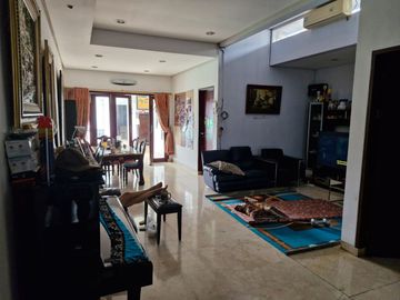 Dijual Rumah Besar 2 Lantai Ada Swimming Pool Lokasi Strategis Dekat Aeon Mall Tanjung Barat di Jaksel Rn 18326