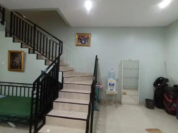 JUAL RUMAH HARGA BUTUH CEPAT FURNISHED DEKAT MARANATHA POLBAN, KONSEP CLUSTER
