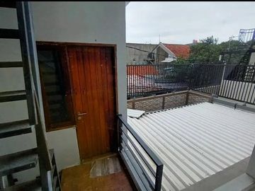 JUAL RUMAH HARGA BUTUH CEPAT FURNISHED DEKAT MARANATHA POLBAN, KONSEP CLUSTER
