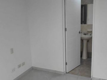 Vendo Departamento 3 dormitorios + cochera Av Salaverry Cda 19