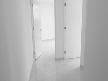 Vendo Departamento 3 dormitorios + cochera Av Salaverry Cda 19