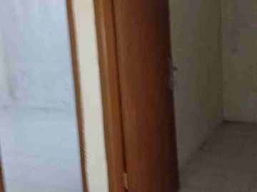 Dijual dan dikontrakan rumah lebar tanah 15 meter Luas tanah 173 meter kt 2 km 2 harga 1,4 m nego dijual dikontrakan 4.500.00 per bulan