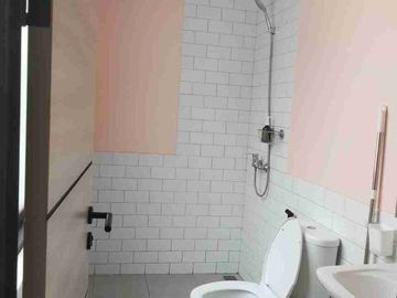 Disewakan Cepat Rumah Full Furnished Kamar 3 di Cendana Icon Lippo Karawaci Utara