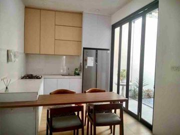 Disewakan Cepat Rumah Full Furnished Kamar 3 di Cendana Icon Lippo Karawaci Utara