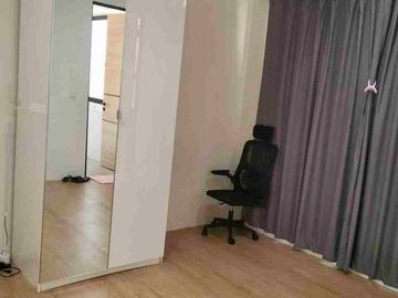 Disewakan Cepat Rumah Full Furnished Kamar 3 di Cendana Icon Lippo Karawaci Utara