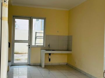 Disewakan Rumah Gading Serpong SHM di Sektor 7C By Rumah Chinida (Dw)