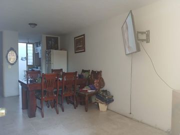 VENTA CASA HABITACION JARDINES DE SAN JOSE ISLA RAZA