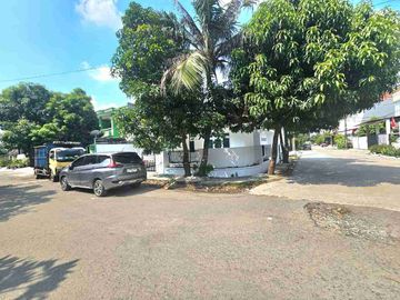 rumah hook di bulevar hijau harapan insah bekasi
