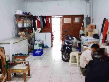 Jual Ruko / Rumah 3 Lantai Taman Ratu, Jakarta Barat